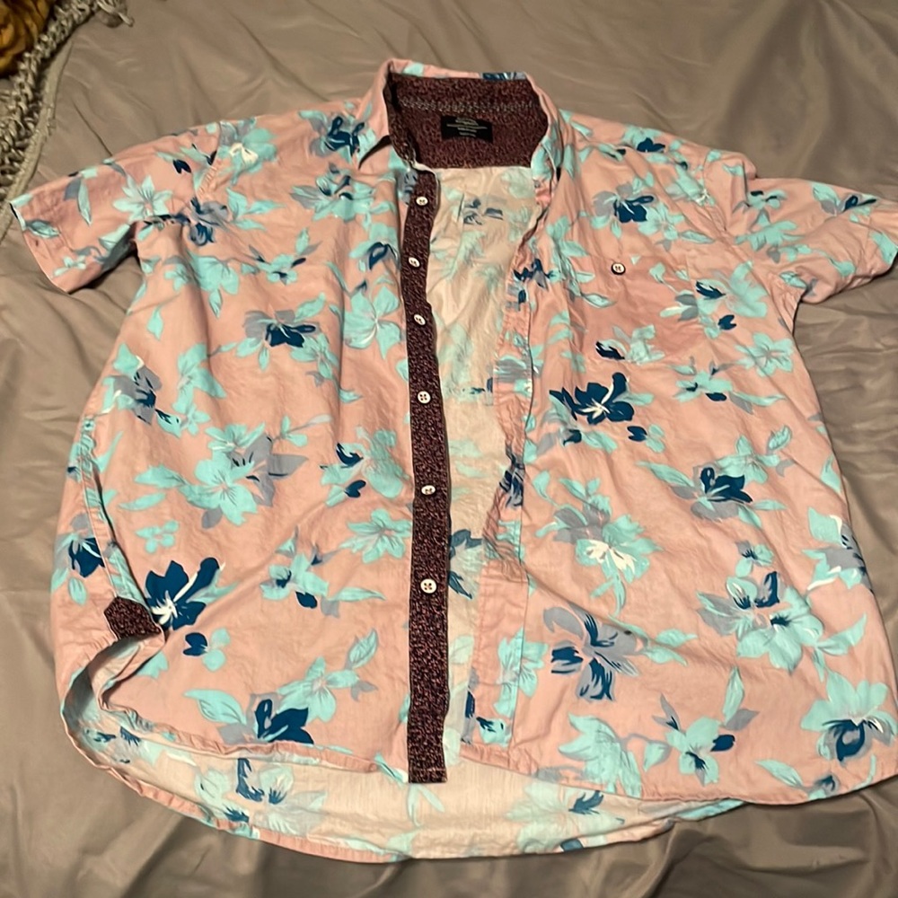 Hawaiian shirt
